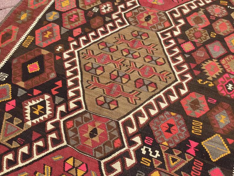 Vintage Kilim -matto 362cm X 141cm Itä-Turkki