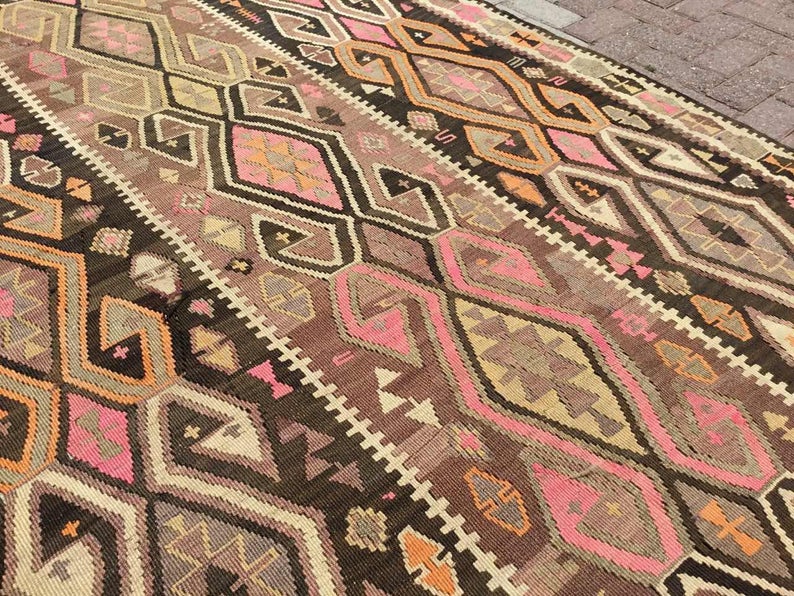 Tappeto Kilim vintage 370 cm x 170 cm in lana di tacchino filata a mano