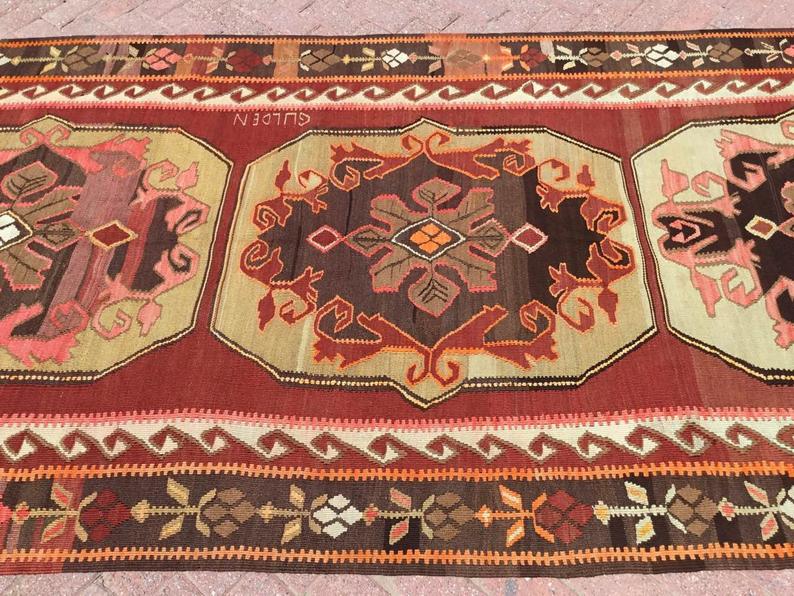 Vintage Kilim -matto 380cm x 153cm käsinkudottu Itä-Turkki