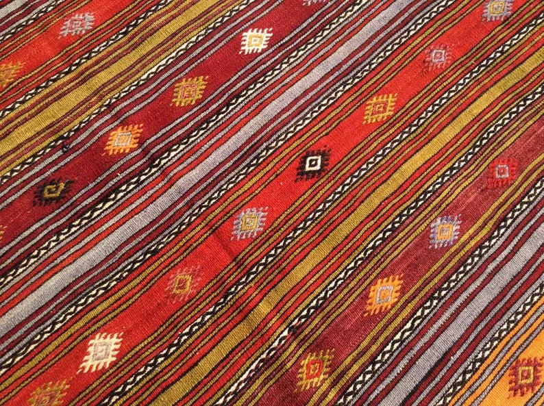 Tappeto Kilim vintage 389 cm x 174 cm realizzato a mano in lana e cotone