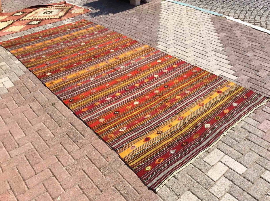 Tappeto Kilim vintage 389 cm x 174 cm realizzato a mano in lana e cotone