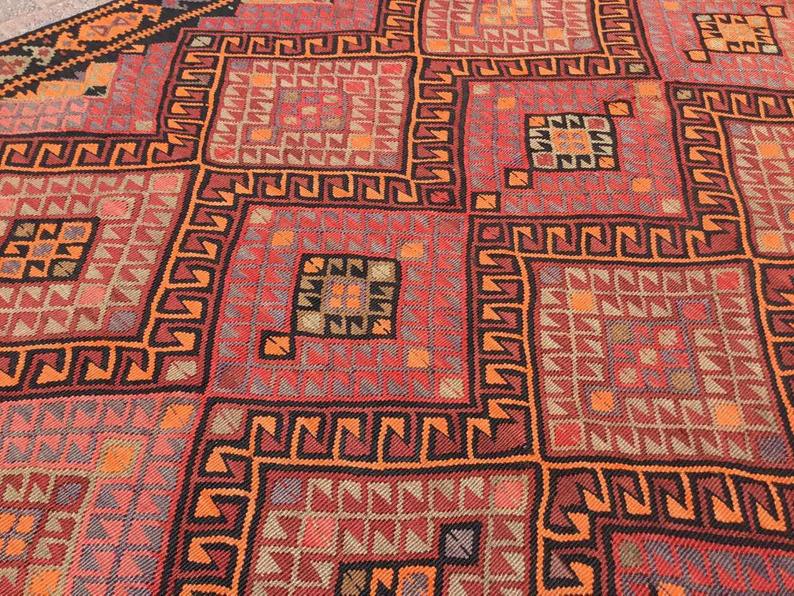 Tappeto Kilim vintage 448 cm x 183 cm in lana filata a mano