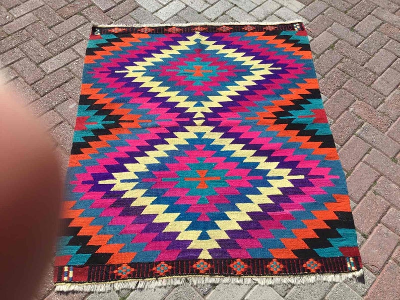 Vintage Pinkki Bohemian Kilim -matto 140cm x 120cm