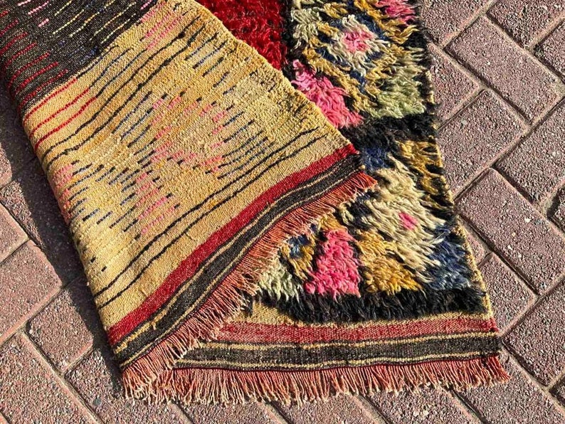 Tappeto Kilim vintage rosso 182 cm x 106 cm realizzato a mano in Turchia