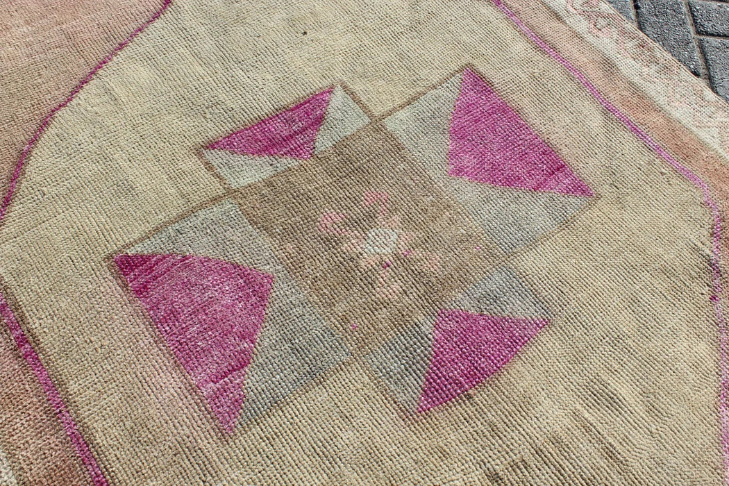 Vintage turkkilainen geometrinen juoksumatto 330cm x 125cm