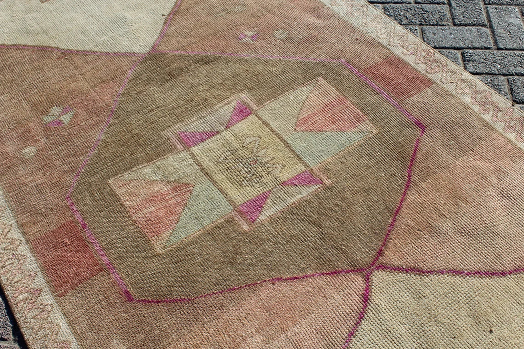 Vintage turkkilainen geometrinen juoksumatto 330cm x 125cm