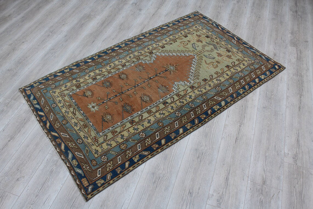 Vintage turkkilainen käsinsolmittu matto 107cm x 179cm #491