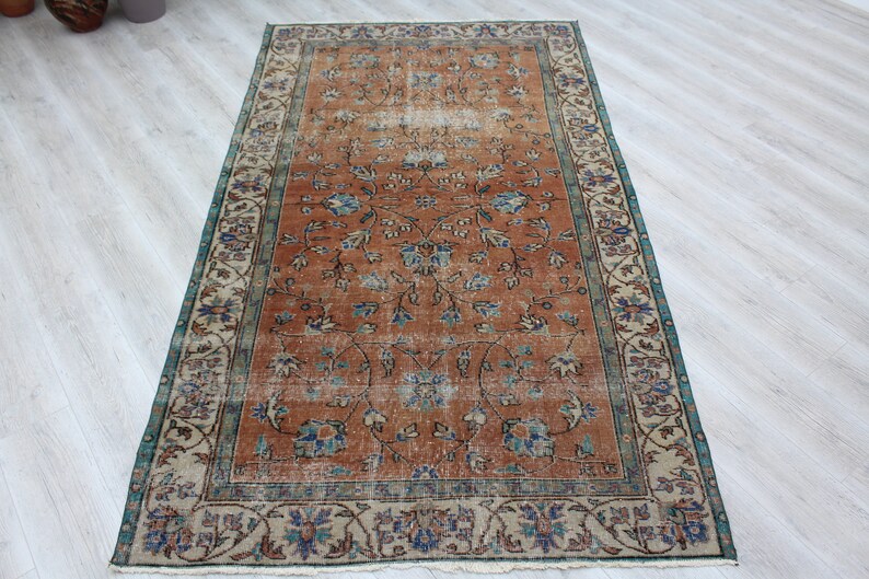 Vintage turkkilainen käsinsolmittu matto 134cm x 234cm #439