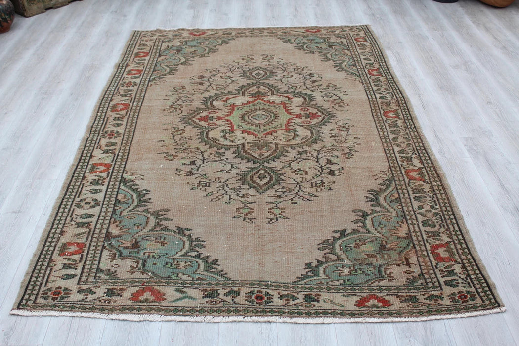 Vintage turkkilainen käsinsolmittu matto 174cm x 251cm #433