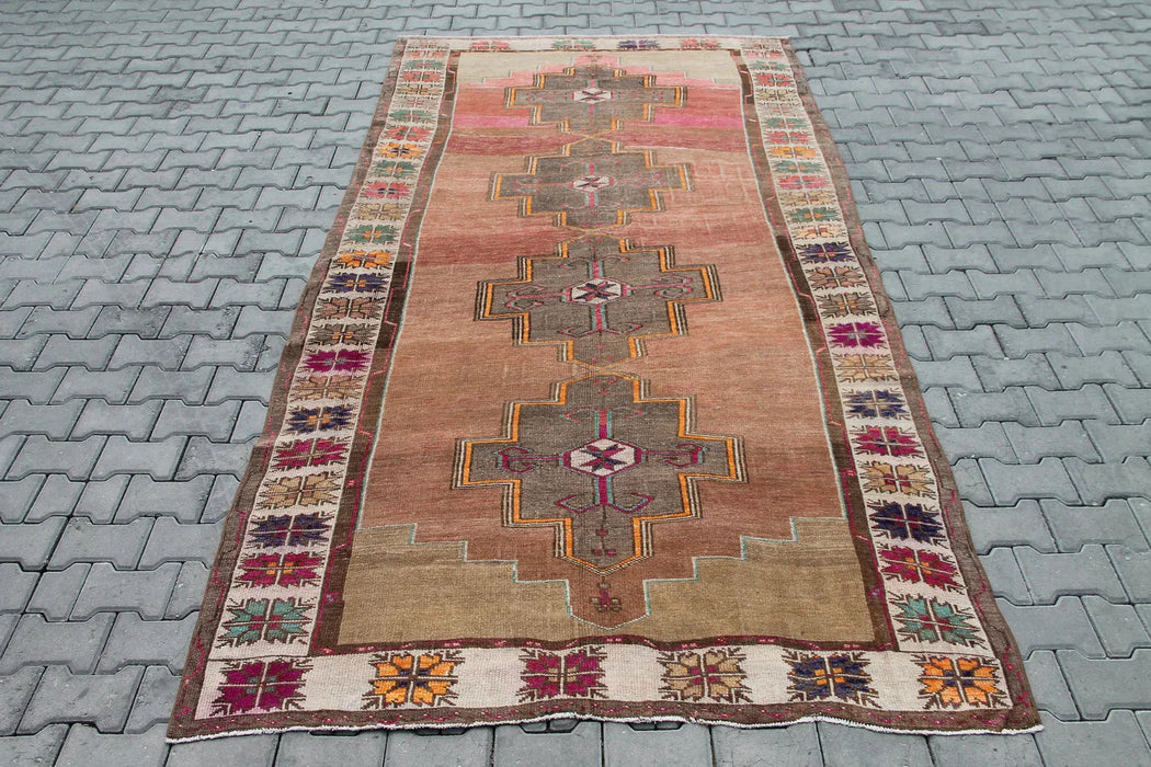 Vintage Turkse Kars handgeknoopt wollen vloerkleed 343 x 170 cm