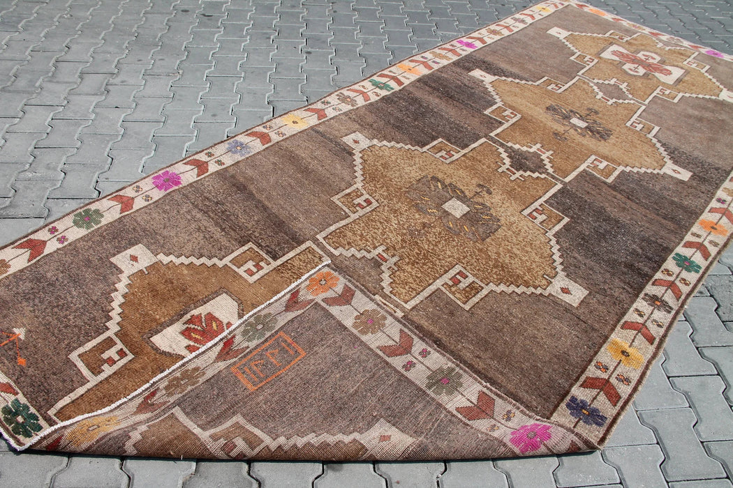 Vintage Turkish Kars Runner 384 Cm X 164 Cm Hand-Knotted Wool