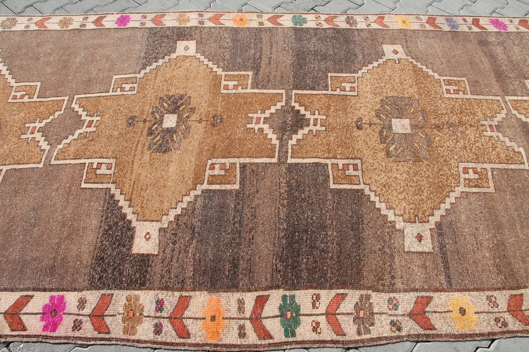 Vintage Turkish Kars Runner 384 Cm X 164 Cm Hand-Knotted Wool