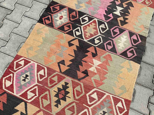 Vintage turkkilainen Kilim käytävälenkki 274cm x 97cm