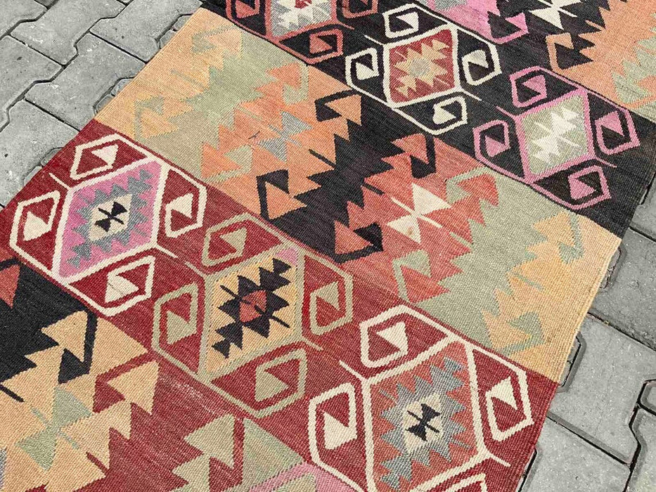 Vintage turkkilainen Kilim käytävälenkki 274cm x 97cm