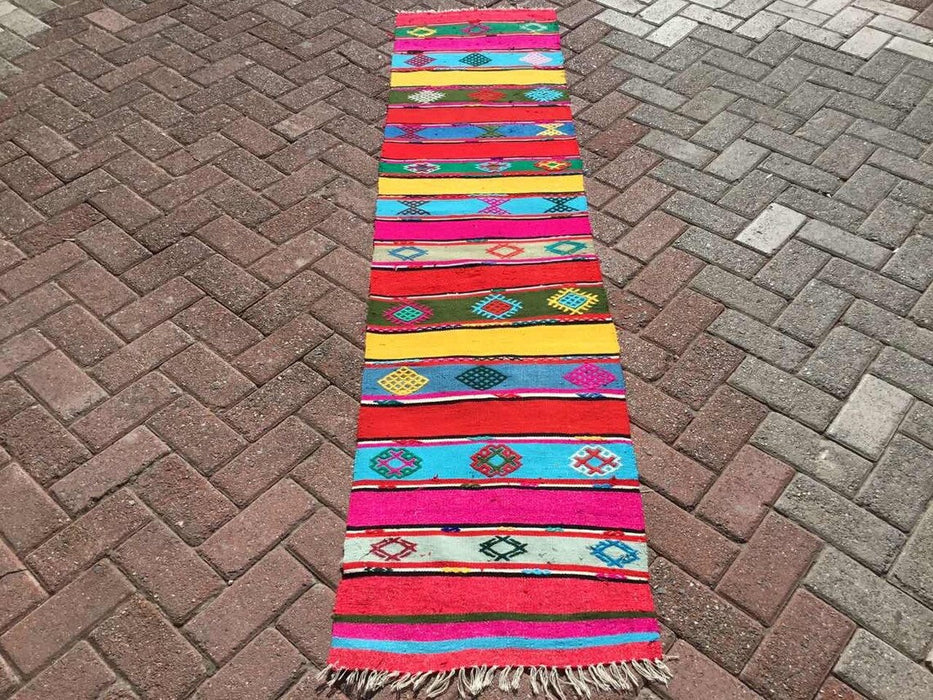 Vintage turkkilainen Kilim käytävän juoksumatto 220cm x 50cm