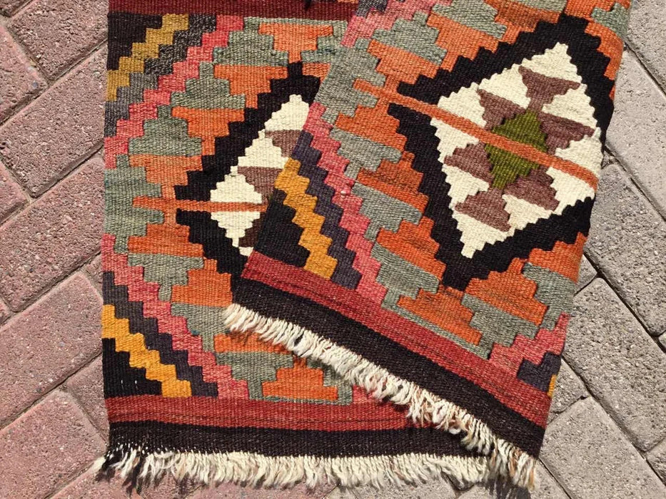 Vintage turkkilainen Kilim käytävän juoksumatto 365cm x 98cm