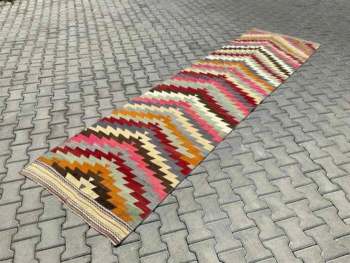 Vintage turkkilainen Kilim käytävän juoksumatto 378cm x 102cm