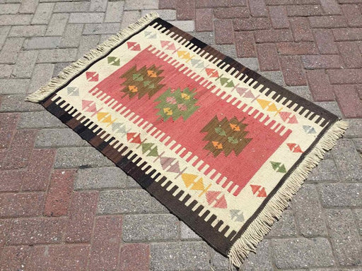 Vintage Turkish Kilim Rug 109cm x 79cm #221