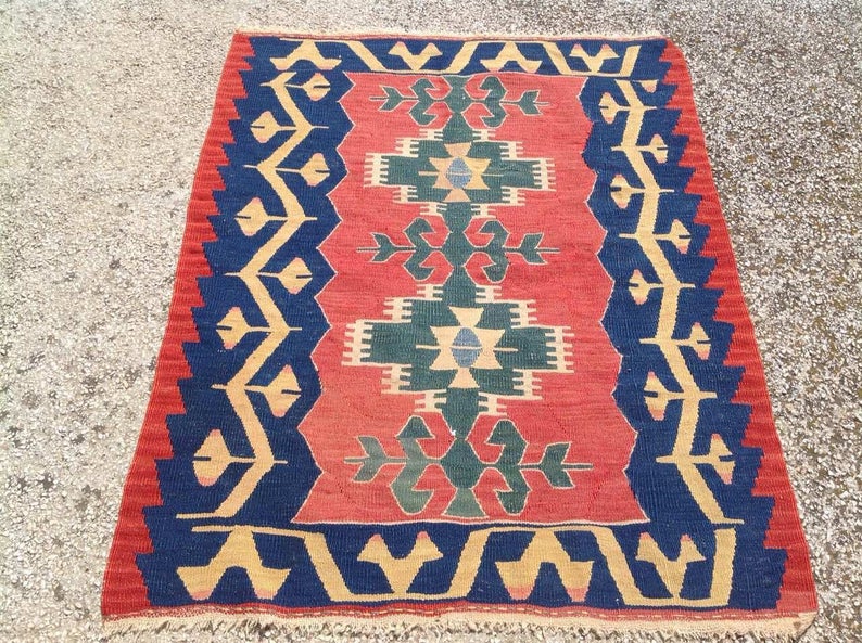 Vintage turkkilainen Kilim matto 109cm x 87cm käsinkudottua villaa