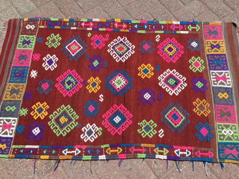Vintage Turkish Kilim Rug 122cm x 72cm Handmade Artisan Piece