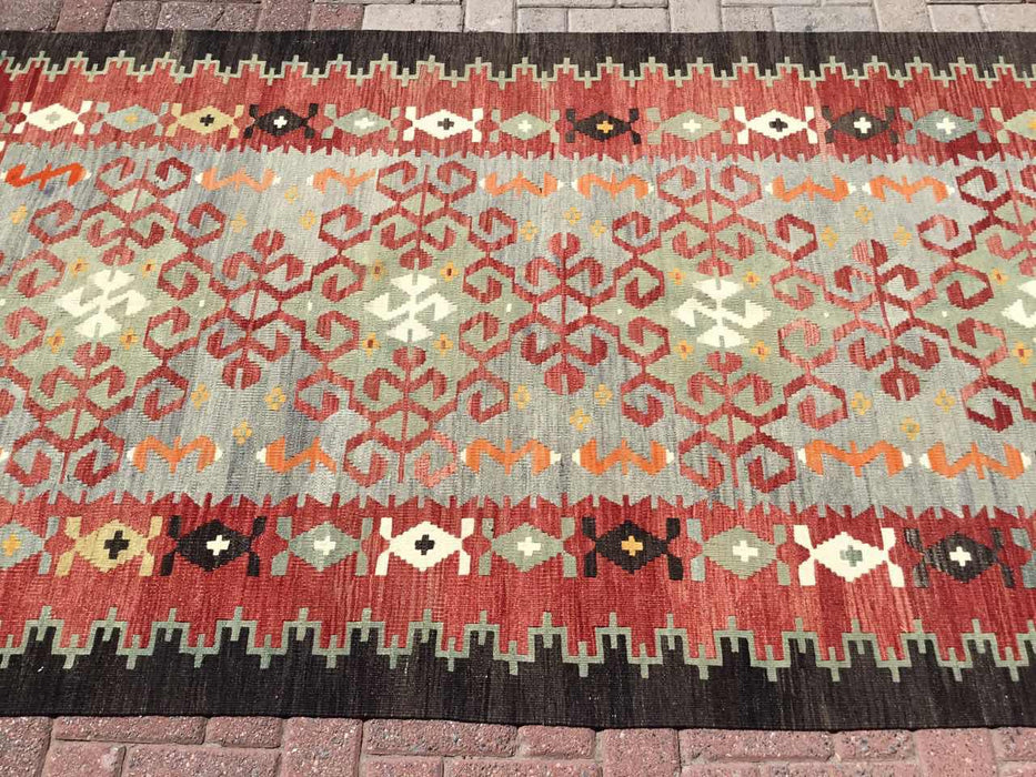 Vintage turkkilainen Kilim matto 129cm x 254cm käsinkudottu