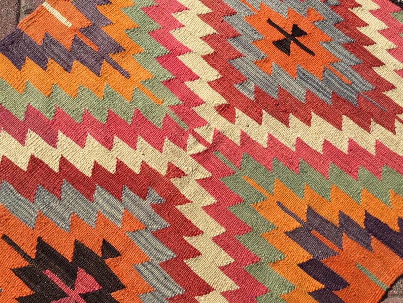 Vintage Turkish Kilim Rug 137cm x 98cm 45 Years Old