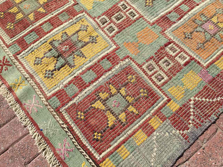 Vintage Turkish Kilim -matto 138cm x 239cm #648