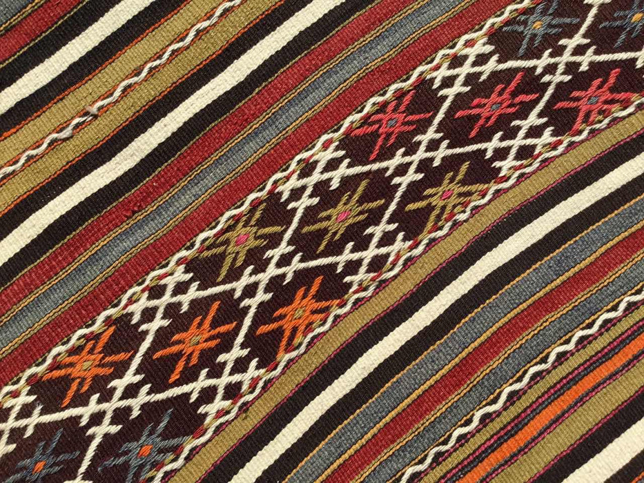 Vintage Turkish Kilim -matto 152cm x 223cm #646