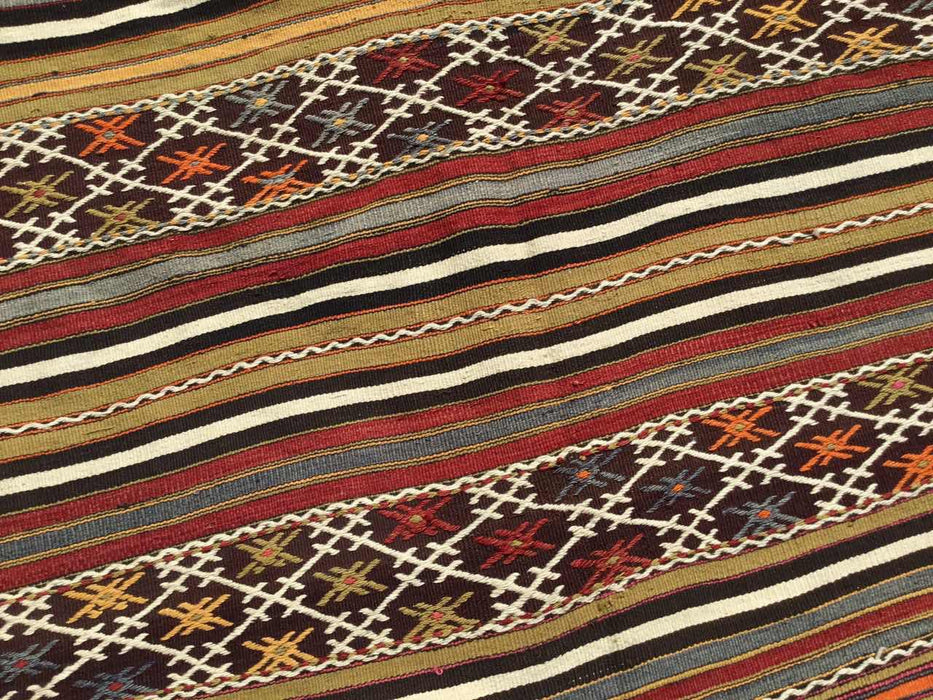 Vintage Turkish Kilim -matto 152cm x 223cm #646