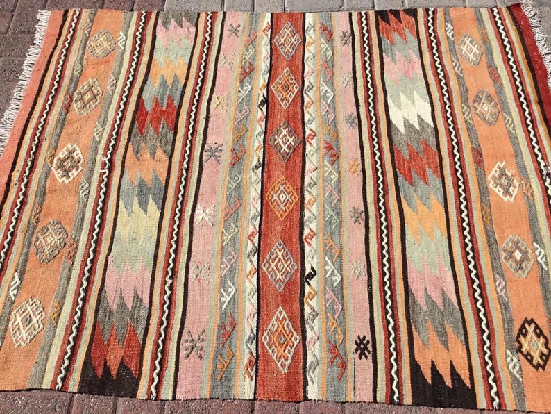 Vintage Turkish Kilim Rug 157cm x 121cm 70 Years Old