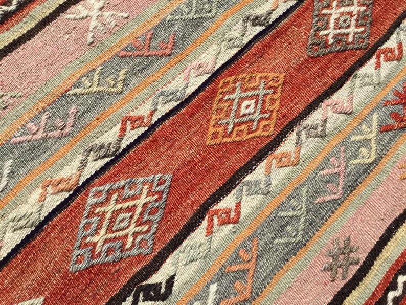 Vintage Turkish Kilim Rug 157cm x 121cm 70 Years Old