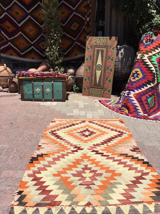 Vintage Turkish Kilim Rug 171cm x 113cm #208