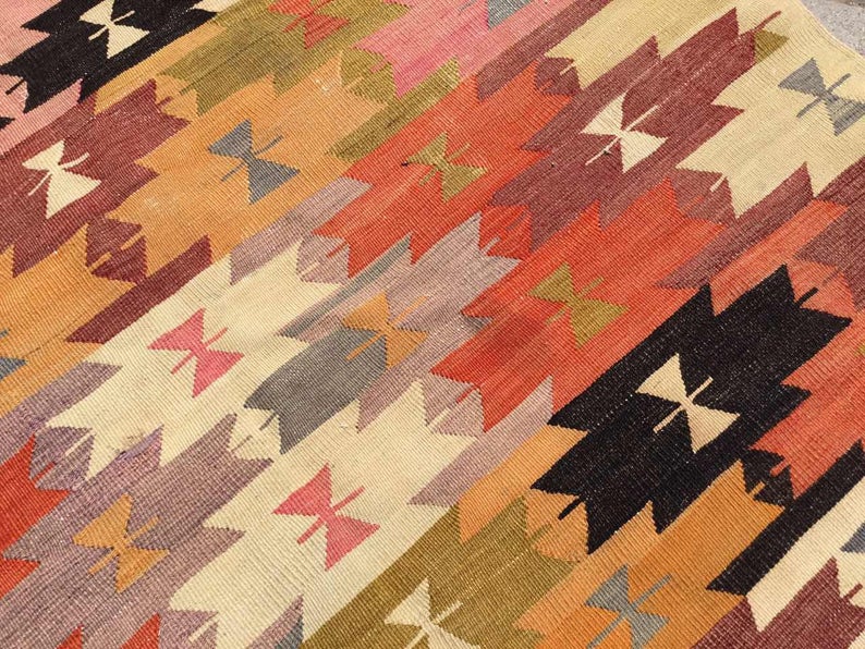 Vintage Turkish Kilim -matto 228cm x 160cm Käsintehty villa