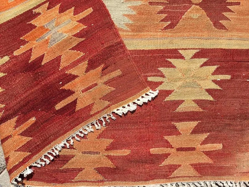 Vintage Turkish Kilim Rug 235 cm x 134 cm Authentic Design