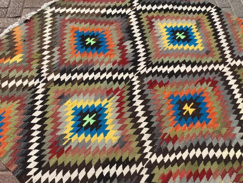 Tappeto Kilim turco vintage 236 cm x 167 cm in lana intrecciata a mano