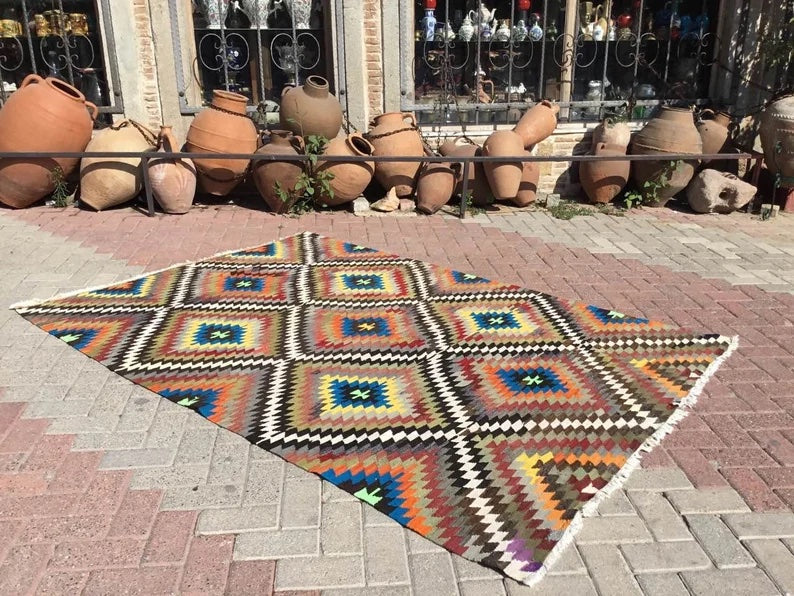 Tappeto Kilim turco vintage 236 cm x 167 cm in lana intrecciata a mano