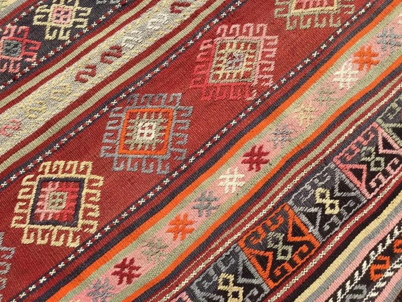 Vintage turkkilainen Kilim matto 238cm x 148cm käsinkudottua villaa