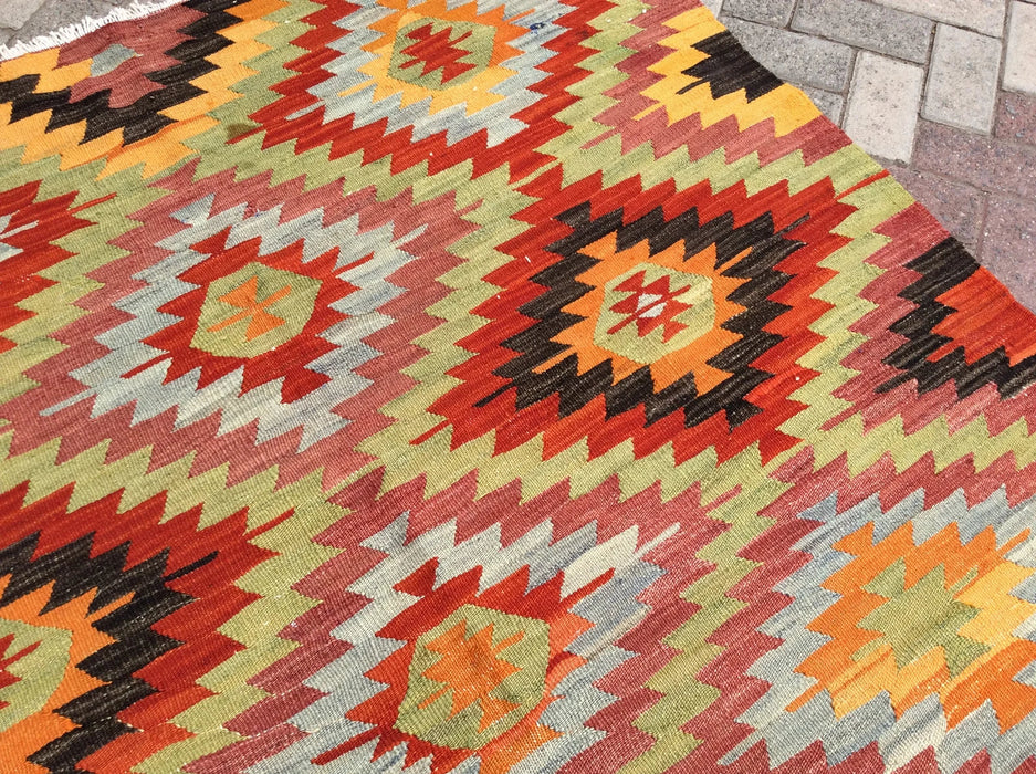 Vintage turkkilainen Kilim matto 250cm x 156cm käsinkudottua villaa