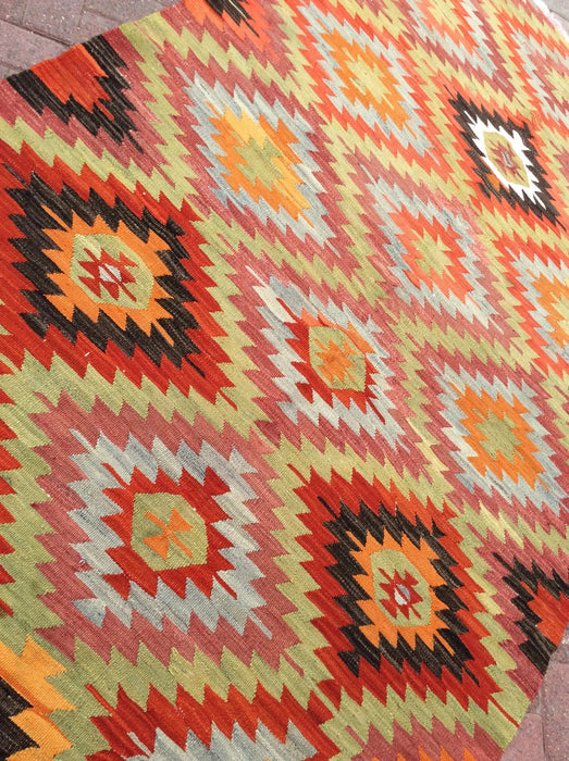 Vintage turkkilainen Kilim matto 250cm x 156cm käsinkudottua villaa