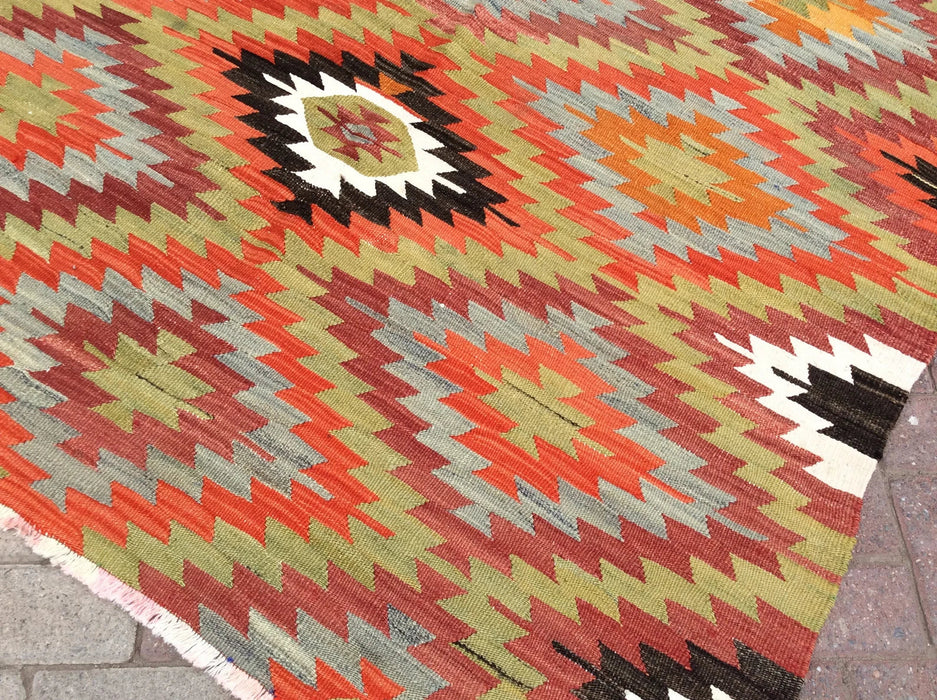 Vintage turkkilainen Kilim matto 250cm x 156cm käsinkudottua villaa