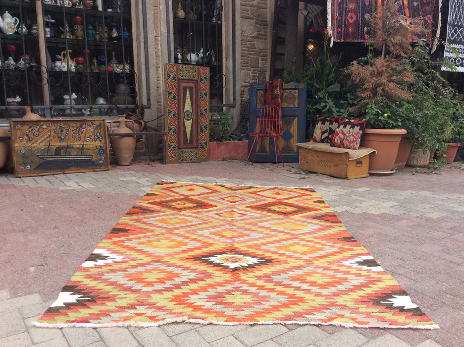 Vintage turkkilainen Kilim matto 250cm x 156cm käsinkudottua villaa