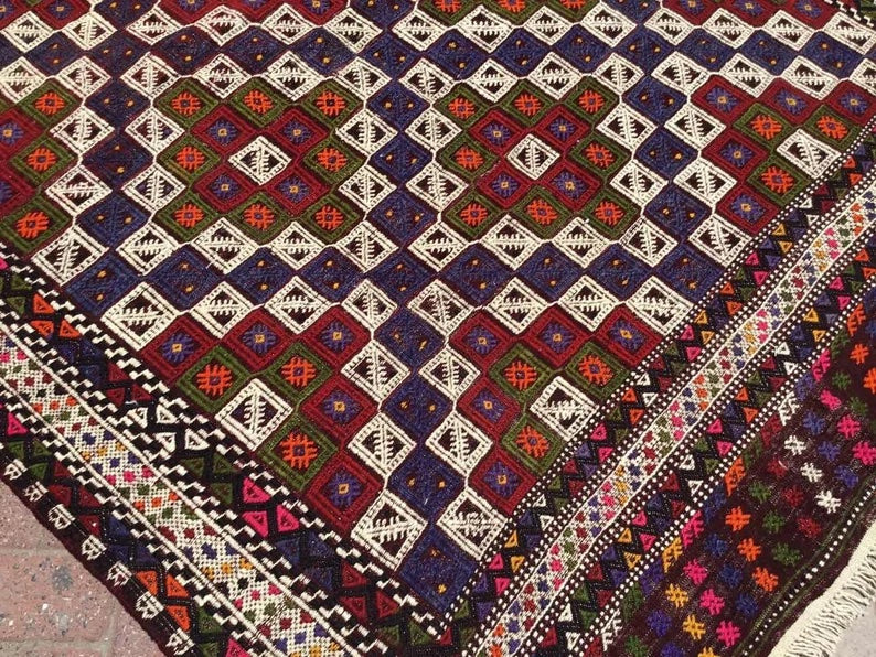 Vintage Turkish Kilim -matto 250cm x 164cm Käsintehty villa