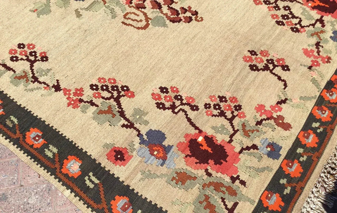 Vintage turkkilainen Kilim matto 252cm x 174cm käsinkudottua villaa