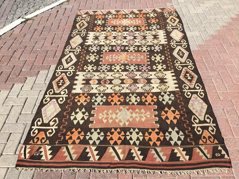 Tappeto Kilim turco vintage 262 cm x 156 cm in lana filata a mano