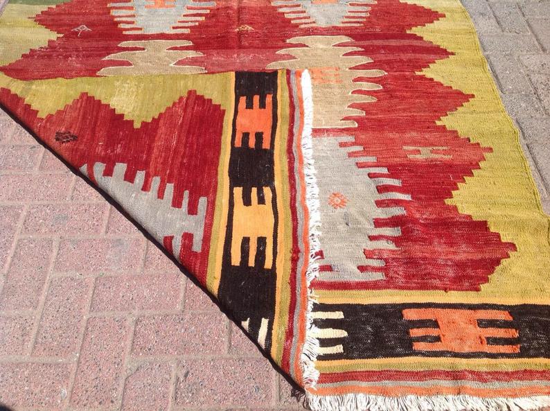 Tappeto Kilim turco vintage in tessuto di lana 264 cm x 160 cm