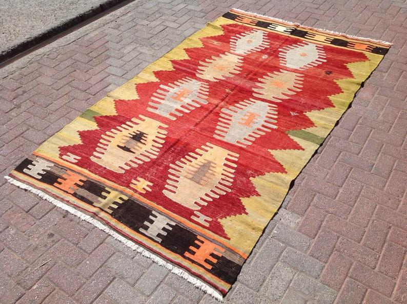 Tappeto Kilim turco vintage in tessuto di lana 264 cm x 160 cm