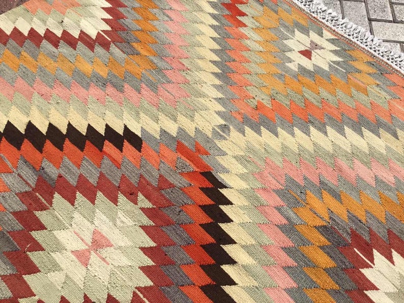 Vintage turkkilainen Kilim matto 269cm x 175cm käsinkudottua villaa