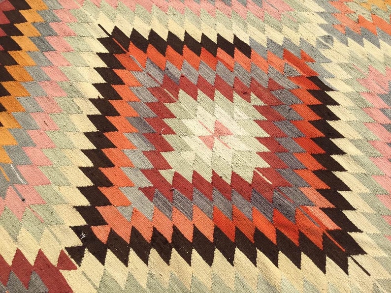 Vintage turkkilainen Kilim matto 269cm x 175cm käsinkudottua villaa