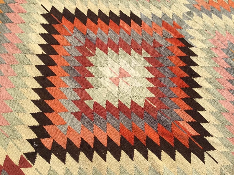 Vintage turkkilainen Kilim matto 269cm x 175cm käsinkudottua villaa