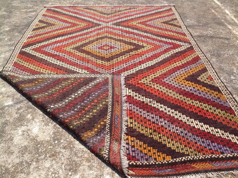 Vintage turkkilainen Kilim -matto 274cm x 183cm käsinkudottua villaa